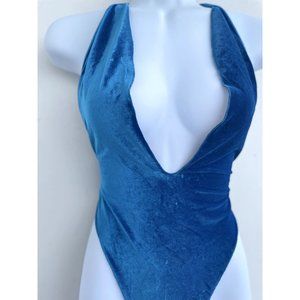 One- Piece  Swimsuit  Beautiful and sexy